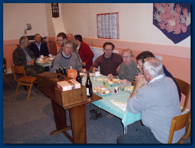 600x449 pixels (146K)